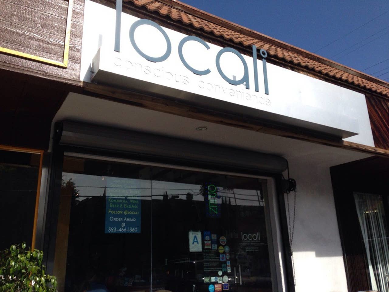 Locali Hollywood